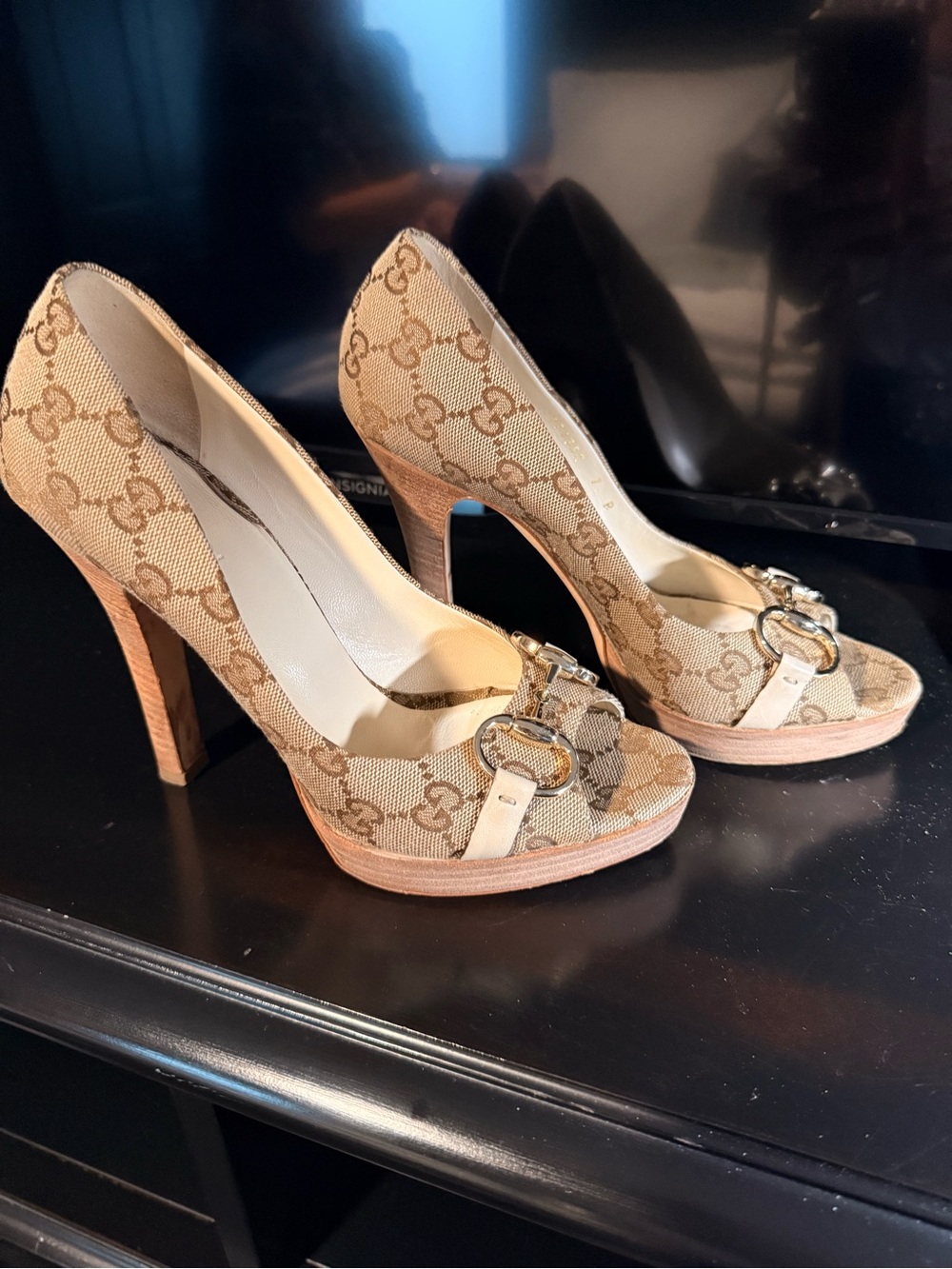 Authentic Gucci GG Monogram Canvas Horsebit Peep-Toe Platform Pumps - 7B